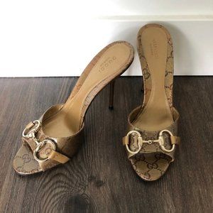 Authentic Gucci Horsebit Heels EUC size 7.5